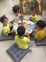 cùng đọc truyện nhé