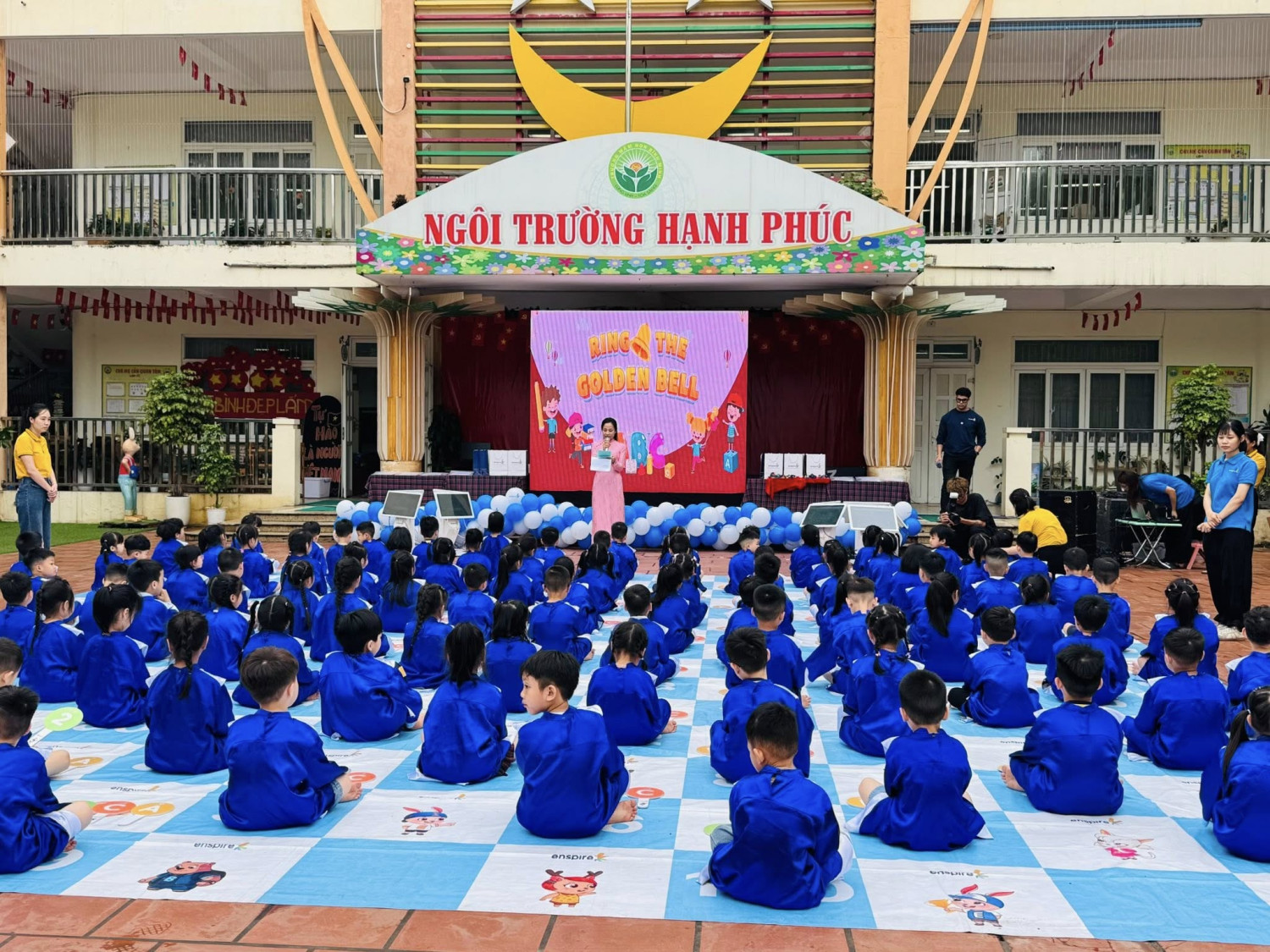 CHUNG KẾT CUỘC THI “RUNG CHUÔNG VÀNG” KHỐI MẪU GIÁO LỚN – SÂN CHƠI TRÍ TUỆ BỔ ÍCH, THÀNH CÔNG RỰC RỠ